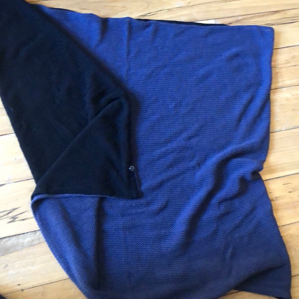 Lululemon circle scarf merino wool - Picture 1 of 4